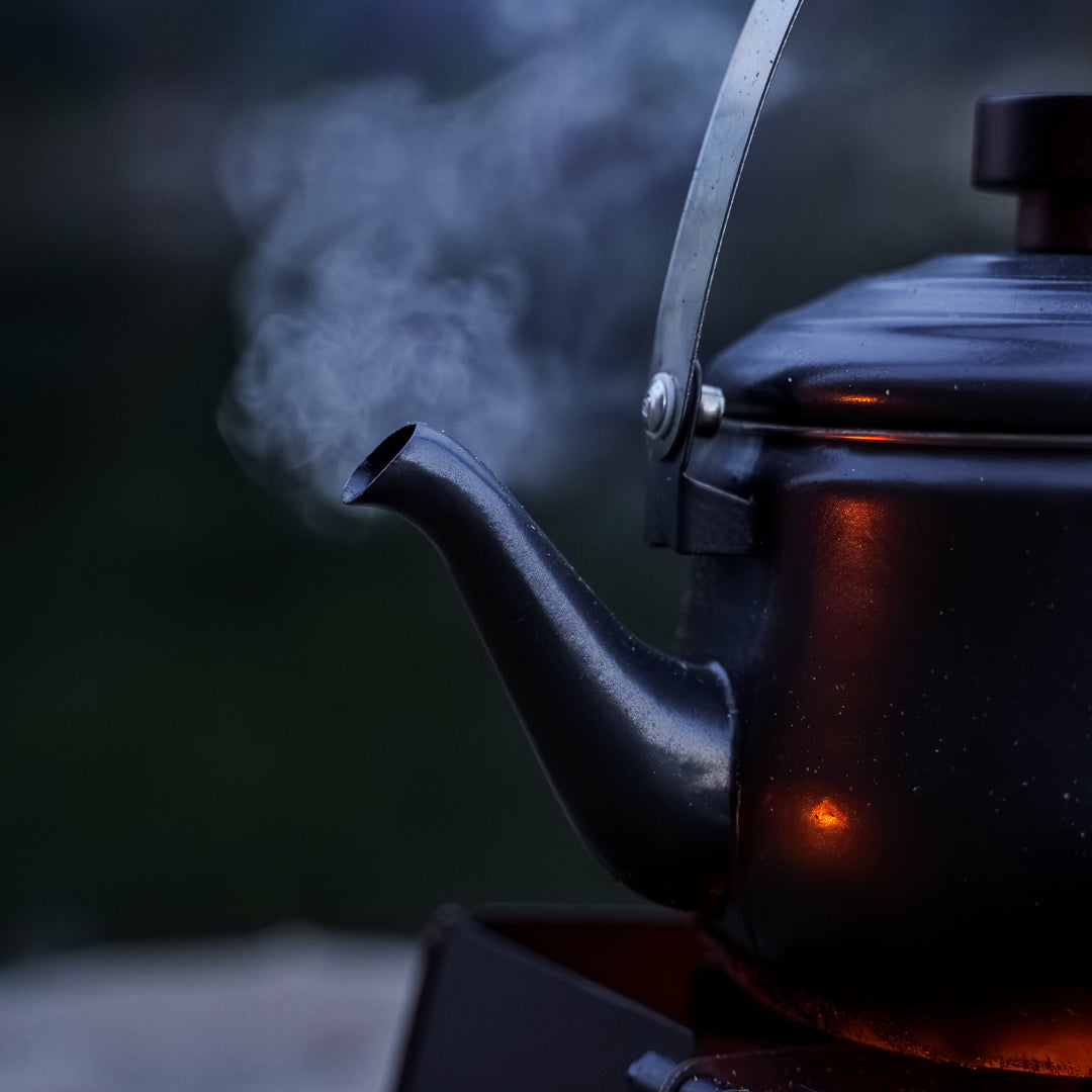 Barebones Enamel Teapot Charcoal - Czajnik Emaliowany