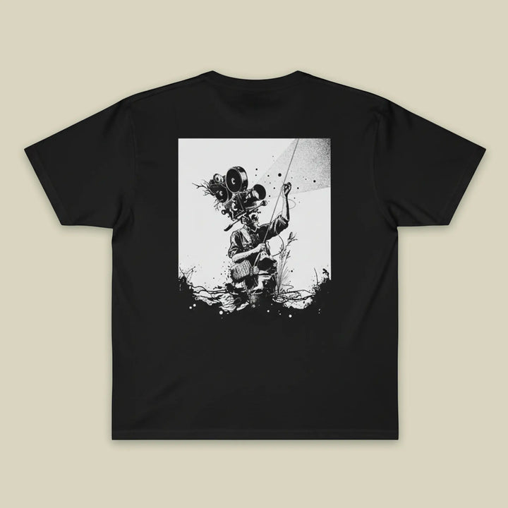 T-shirt Wild Fish Film Festiwal Wild Fish Stories - czarny t-shirt z nadrukiem wędkarz widok z tyłu